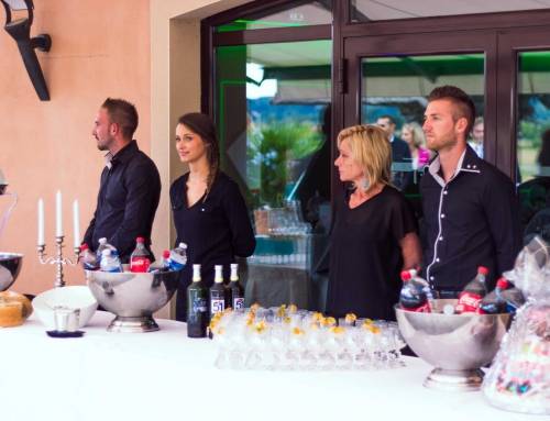 Service du vin d’honneur et accueil des mariés