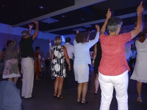 danse-et-ambiance-au-clos-talanconnais-lors-du-mariage-de-carine-et-vincent