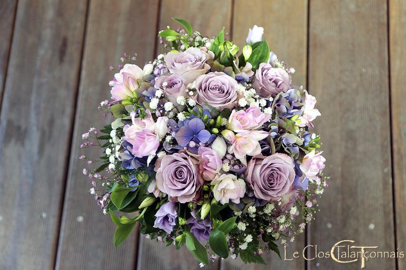 bouquet-de mariée-rose-parme-et-hortensia-bleu