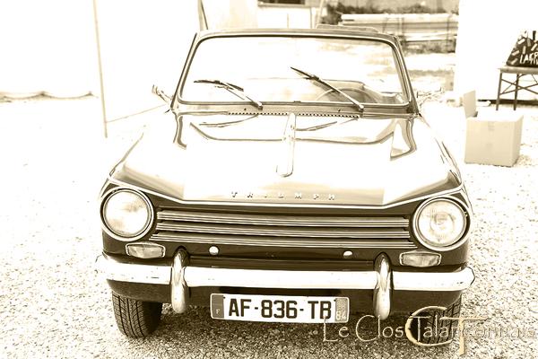 photo-voiture-des-mariés-triumph Herald